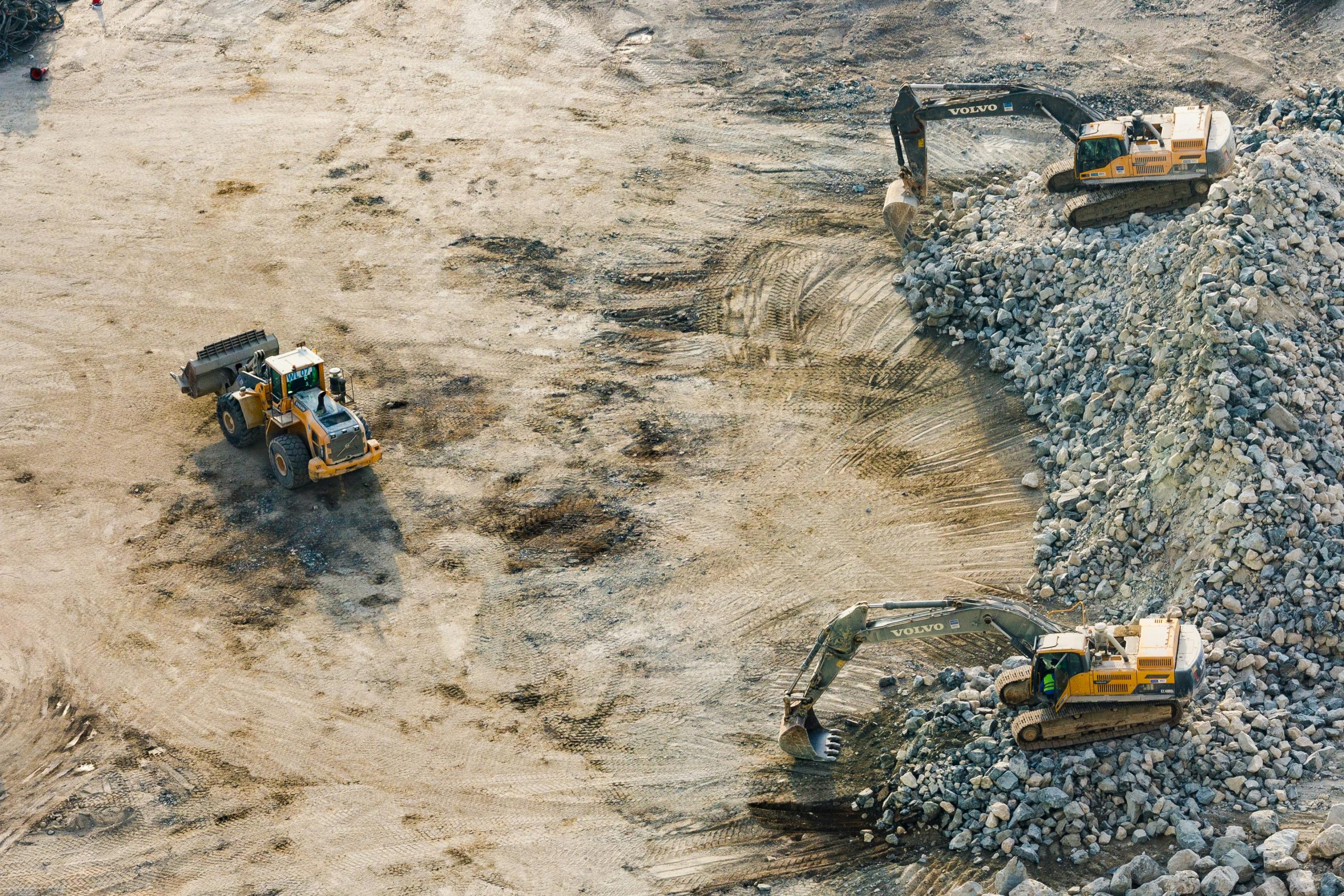 Mining site operations